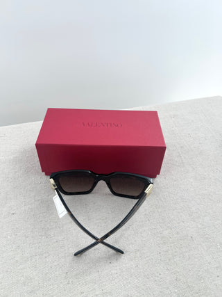 Valentino VA4097 oversized square sunglasses