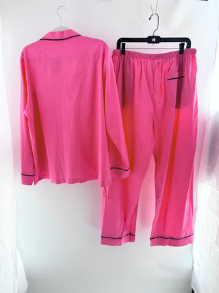 Frances Valentine matching pajama set top and pants, XL