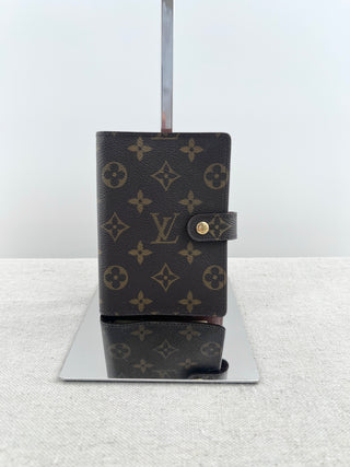 Louis Vuitton monogram small agenda