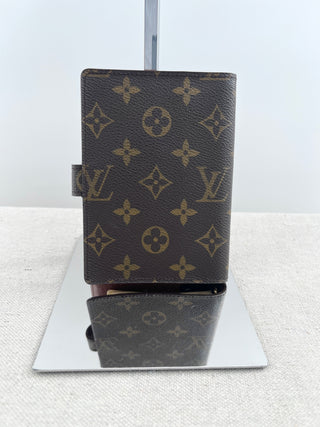 Louis Vuitton monogram small agenda