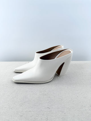 Bottega Veneta slide on block heel leather booties, 41