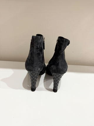 Chanel Interlocking CC Logo Suede Ankle Booties Gray/Black Women's Size EU 41