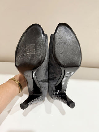 Chanel Interlocking CC Logo Suede Ankle Booties Gray/Black Women's Size EU 41
