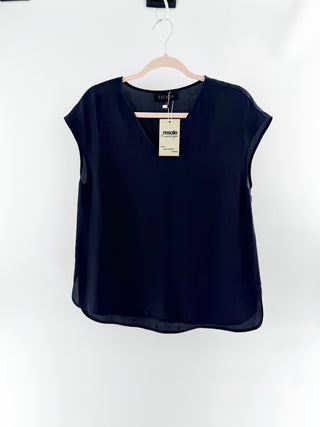 Escada silk v neck top, 34 / S