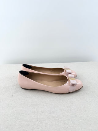 Ferragamo Varina Patent Leather Bow Ballerina Flats Light Pink Women's Size 9