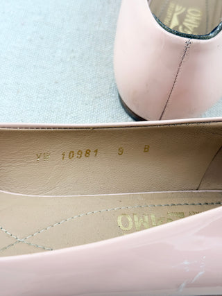 Ferragamo Varina Patent Leather Bow Ballerina Flats Light Pink Women's Size 9