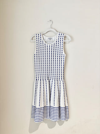 DRISCOLL Embroidered Crewneck Knit Mini Fit & Flare Dress White Blue Women's 0/2
