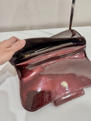 Louis Vuitton Amarante Vernis Leather Sobe Clutch Purse Handbag Burgundy