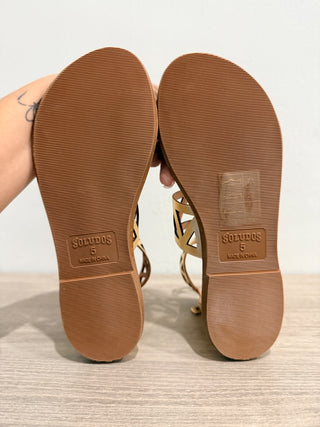 NWOT Soludos Geo Laser Cut Band Metallic Leather Flat Gladiator Sandal Gold US 5