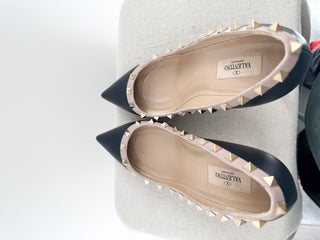 Valentino rockstud leather pumps, 39