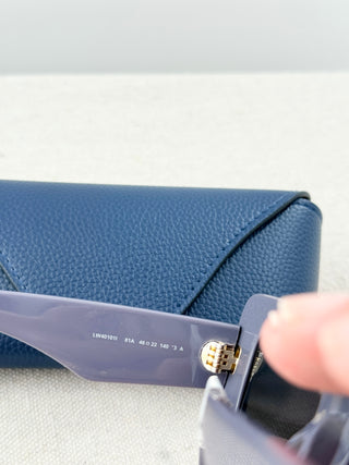 Loewe LV 40101 sunglasses rectangular