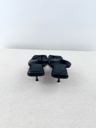NWOT St. Agni Leather Square Toe Sling Back Thong Heel Sandals Black Women EU 36
