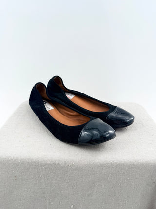 Lanvin flat suede and patent leather ballet flats, 41