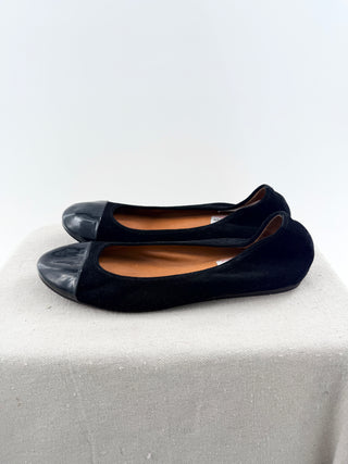 Lanvin flat suede and patent leather ballet flats, 41