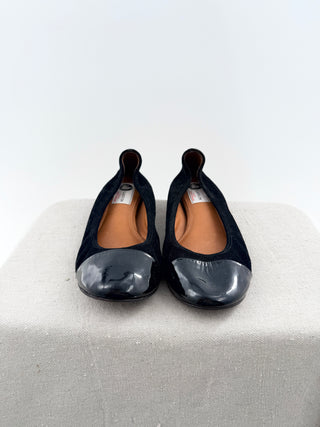 Lanvin flat suede and patent leather ballet flats, 41