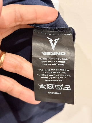 Veynd 3 piece set: leggings, tee and tank top, XS