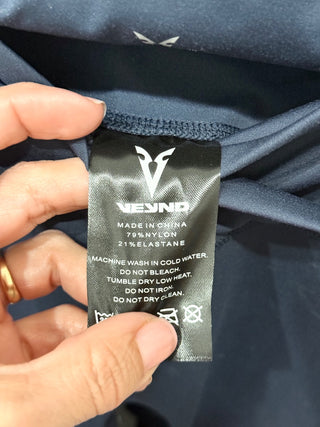 Veynd 3 piece set: leggings, tee and tank top, XS