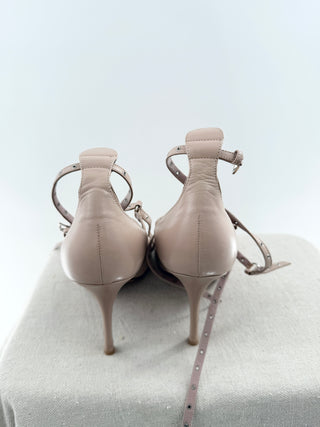 Valentino pointy toe leather pumps  with stud straps, 41