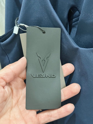 Veynd 3 piece set: leggings, tee and tank top, XS