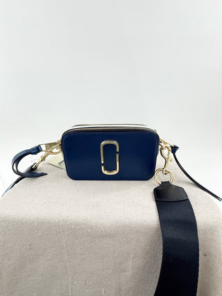 Marc Jacobs snapshot camera bag with strap, small