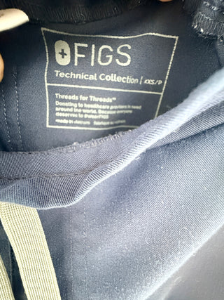 Figs set top and scrub pants, XXS