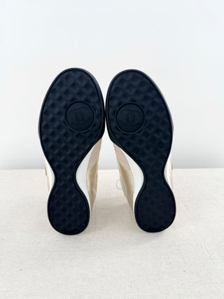 Chanel laminated calfskin suede quilted CC women sneakers                                                                                                                                                                                        laminated calf