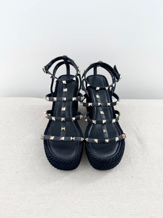 Valentino wedge sandals rockstud, 39