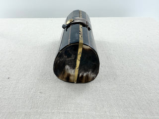 n.a. horn cylindrical clutch bag