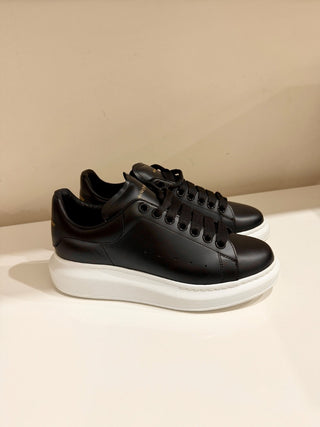 Alexander McQueen Larry Leather Chunky Sole Low Top Sneakers Black EU 38