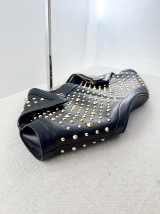 Alexander McQueen de manta clutch bag leather with studs