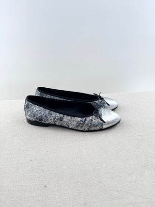 Chanel CC cap toe iridescent holographic textured ballet flat, 41