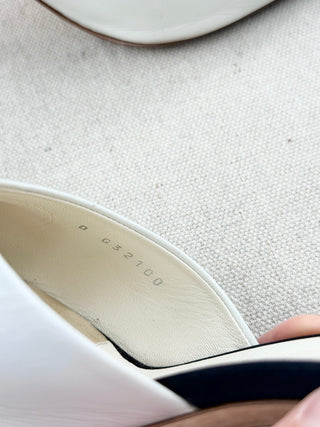 Chanel pointy mule with heel pearl detail leather and satin, 41.5