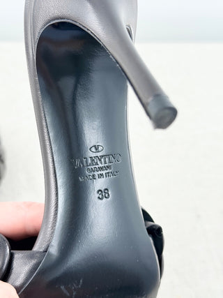 Valentino Garavani Floral-Appliqué Leather Stilettos Heel Mules Black EU 38
