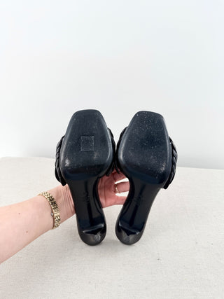 Valentino Garavani Floral-Appliqué Leather Stilettos Heel Mules Black EU 38