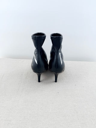 NWT Valentino VLTN Leather Logo High Heel Ankle Booties Black Women's EU 37.5