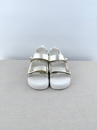 NWT Valentino Neoprene & Leather Stud Slingback Dad Sandals White Silver EU 40.5