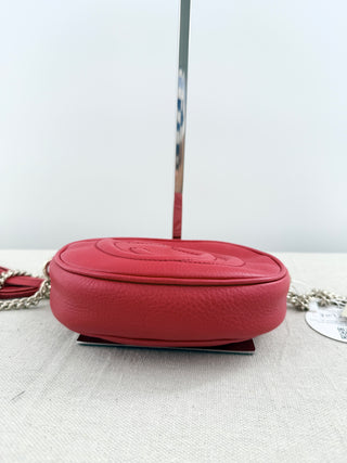 Gucci mini soho leather chain bag