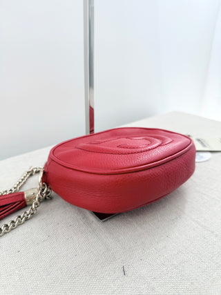 Gucci mini soho leather chain bag