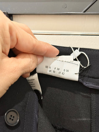 Akris Punto High Waisted Stretchy Skinny Leg Trouser Pants Black Women's Size 6