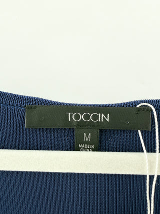 Toccin Sleeveless knit maxi dress with scoop neckline & open tie back detail, M