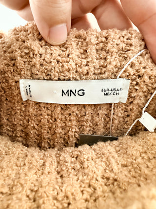 Mango Chunky knit set with sleeveless cowl neck top, s / s