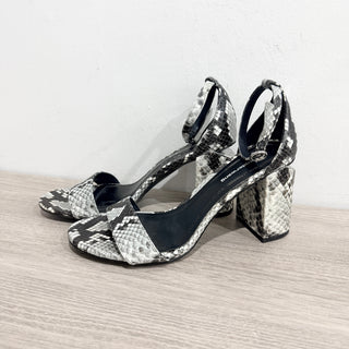 Alexander Wang Abby Snakeskin Leather Ankle Strap Sandal White Black Womens 38.5