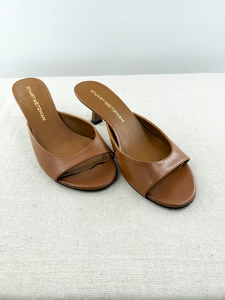 Stuart Weitzman low heel leather mule sandals, 10
