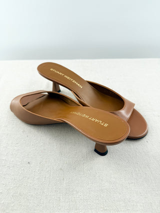 Stuart Weitzman low heel leather mule sandals, 10