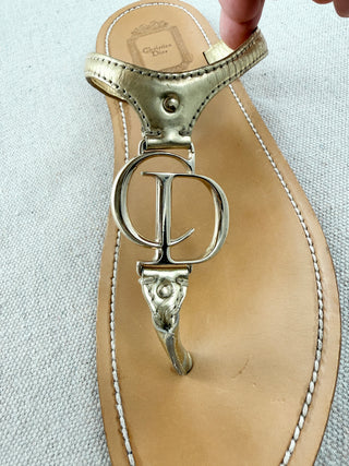 Dior flat leather thong sandals with CD logo, 40