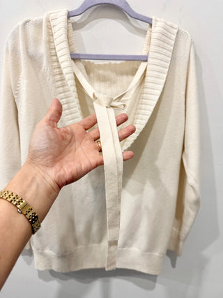 Chloe sweater oversized with bow in the back, L