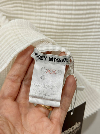 Issey Miyake sleeveless top plisse, L