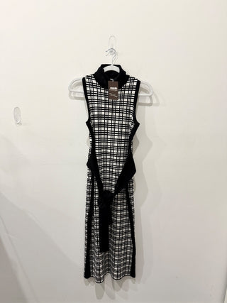 Toccin sleeveless front tie midi dress knit, S