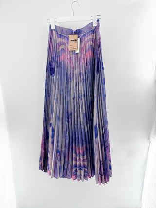 siddhartha bansal flowy pleated maxi skirt designed with high-rise waistband and lightweight fabric, 2