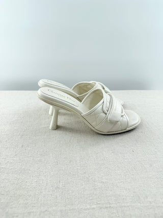Dior (r)evolution quilted leather slide sandals, 39.5